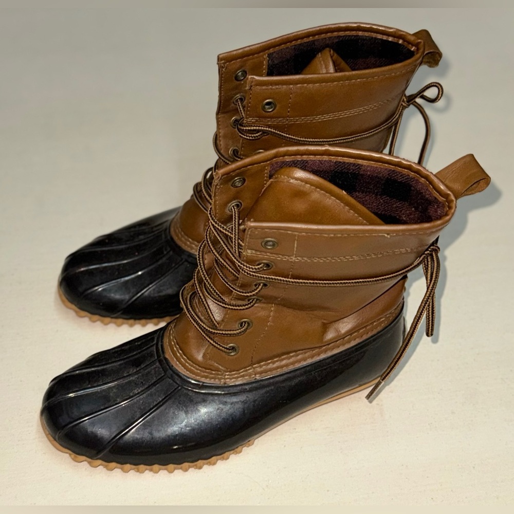 BOORTO THE ORIGINAL DUCK BOOTS